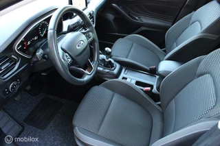 Ford Focus Ford Focus Wagon 1.0 EcoBoost Trend Edition Business, Voor -achter Pdc, Clima, Cruise, Navi, 16 inch Lmv. - afbeelding nr 4