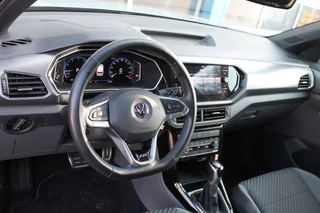 Volkswagen T-Cross Volkswagen T-Cross 1.0 TSI Style Business R-line Automaat Virtual Cockpit - afbeelding nr 16