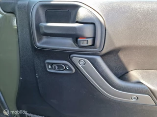 Jeep Wrangler Jeep Wrangler Unlimited 2.8 CRD Polar full options onderhoud rekeningen ter inzage - afbeelding nr 17