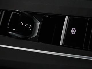 Volkswagen Golf Volkswagen Golf 1.4 eHybrid GTE | Camera | Adaptive cruise |  Carplay | Navigatie | Sportstoelen | Full LED | Sfeerverlichting | PHEV - afbeelding nr 17