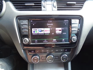Škoda Octavia Škoda Octavia 1.0 TSI GRT ST. BNS-Automaat-Carplay/Android-Clima-Media-Pdc-Cruise - afbeelding nr 7