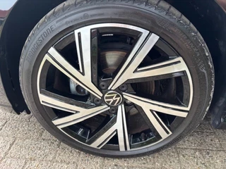 Volkswagen Golf Volkswagen Golf 1.0 ETSI **Carplay//18inch//DAB** - afbeelding nr 9