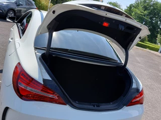 Mercedes-Benz CLA Mercedes-Benz CLA 180 122pk Automaat AMG Night Edition Plus | Origineel NL | Navi | Airco | Cruise | Led Koplampen | Pdc V+A+Assist | Licht+Regensensor | Privacy Glass | 18''lm - afbeelding nr 30