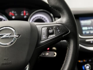Opel Astra Opel Astra Sports Tourer 1.2 Design & Tech (APPLE CARPLAY, GROOT NAVI, CAMERA, ADAPTIVE CRUISE, LEDER, GETINT GLAS, SPORTSTOELEN, LED KOPLAMPEN, CRUISE, PARKEERSENSOREN, NIEUWE APK, NIEUWSTAAT) - afbeelding nr 20
