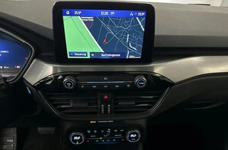 Ford Kuga Ford Kuga 2.5 PHEV Titanium X 225pk | Driver Assistance Pack | Winterpack | Afneembare Trekhaak | Technology Pack | Elek. Achterklep - afbeelding nr 6
