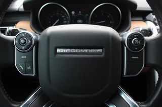 Land Rover Discovery Land Rover Discovery 2.0 Td4 HSE Luxury / Trekhaak / Panoramadak / Camera / 22'' / Luchtvering / Keyless / DAB / Cruise Control - afbeelding nr 28