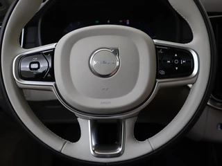 Volvo XC90 Volvo XC90 Ultra Dark T8 | Luchtvering | Panoramadak | 360° Camera - afbeelding nr 24