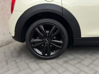 MINI One Mini 1.5 One First PARKEERSENSOREN / LMV / STOELVERWARMING / AIRCO - afbeelding nr 7