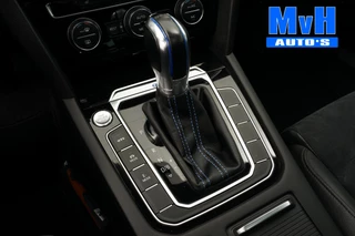 Volkswagen Passat Volkswagen Passat Variant 1.4 TSI GTE|LUXE!|VIRTUAL|PANO|LED - afbeelding nr 16