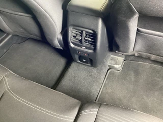 Ford Kuga Ford Kuga 2.5 PHEV Titanium | Adaptive cruise control | Winter Pack | Dodehoeksensoren - afbeelding nr 6