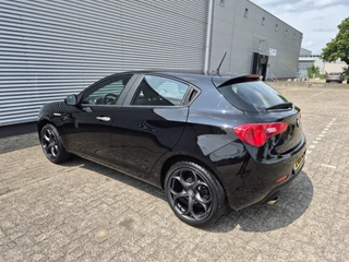 Alfa Romeo Giulietta Alfa Romeo Giulietta 1.4 Turbo airco,cruisecontrol,navigatie,parkeersensoren, - afbeelding nr 8