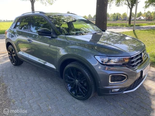 Volkswagen T-Roc Volkswagen T-Roc 1.5 TSI DSG BLACK-OPTIC CAMERA/TREKHAAK / ACC - afbeelding nr 2