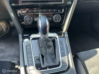 Volkswagen Passat Volkswagen Passat Variant 1.4 TSI GTE Highline, Trekhaak, digitaal instrument, half leder, Apk 11-2025 - afbeelding nr 15