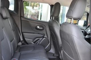 Jeep Renegade Jeep Renegade Black ED! 1.5T e-Hybrid S - afbeelding nr 22