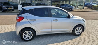 Hyundai i10 Hyundai i10 1.0 Creative AUT./PDC/BT/CRUISE - afbeelding nr 23