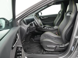 Kia EV6 - Sportstoelen - Panoramadak - 21 inch LM velgen - Navigatie - 360 graden camera - Fabrieksgarantie tot 11-2029 - afbeelding nr 21