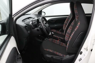 Citroën C1 Citroen C1 1.0 VTi Feel wit - afbeelding nr 10