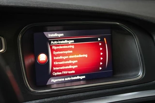 Volvo V40 Volvo V40 2.0 D3 Business Sport PANO| R DESIGN - afbeelding nr 60