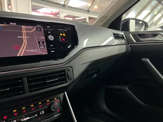 Volkswagen Polo Volkswagen Polo 1.0 TSI Highline | Clima | Carplay | 116PK | - afbeelding nr 22