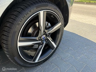 Volvo V40 Volvo V40 2.0 D4 R-Design Business Xenon Lichteschade! - afbeelding nr 11