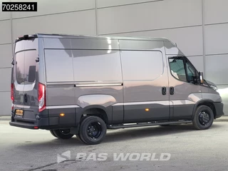 Iveco Daily Iveco Daily 35C21 3.0L Automaat 2025model Black Edition L2H2 ACC Camera LED CarPlay Dubbellucht L2 12m3 Airco - afbeelding nr 8
