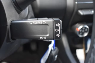 Renault Clio Renault Clio 1.0 TCE ZEN / CARPLAY / NVAI / CRUISE CONTROL - afbeelding nr 18