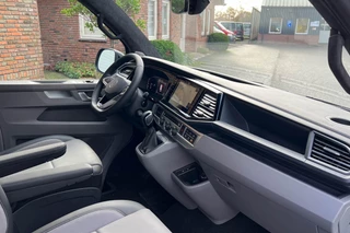 Volkswagen Caravelle Volkswagen Caravelle T6.1 2.0 TDI 204 PK DSG L2H1 DUB/CAB A-KLEP ACC | ALPINE Audio | Leder | Side Assist | Alcantara hemel bekleding | LED | - afbeelding nr 10