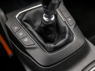 Ford Focus (APPLE CARPLAY, GROOT NAVI, ZWART DAK, GETINT GLAS, LANE ASSIST, SPORTSTOELEN, CRUISE, LM VELGEN, PARKEERSENSOREN, NIEUWSTAAT) - afbeelding nr 26