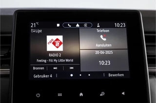 Renault Captur Renault Captur 1.3 TCe 140 PK Intens - Automaat | Cruise | PDC | 360 Camera | App. Connect | ECC | Multi-Sense | LM 18