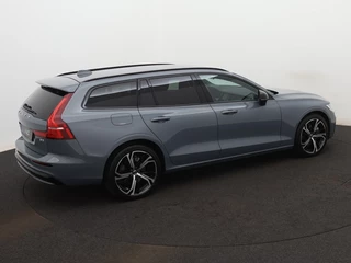 Volvo V60 Volvo V60 2.0 B3 Plus Dark | Sportstoelen | Zwarte hemel | Camera - afbeelding nr 11