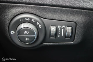Jeep Compass Jeep Compass 1.4 MultiAir Longitude/Stuur-stoel verw/Navi/Bt - afbeelding nr 25