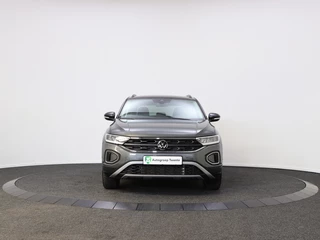 Volkswagen T-Roc Volkswagen T-Roc 1.5 TSI Life Bns | Private Lease 639,- | Navigatie | Camera | K - afbeelding nr 14