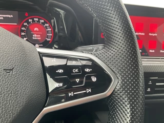 Volkswagen Golf Volkswagen Golf 1.5 eTSI R-Line Business+ Automaat Adap.Cruise Stoel/Stuurverw Led Sfeerverlichting! - afbeelding nr 7