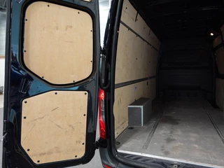 Mercedes-Benz Sprinter Mercedes-Benz Sprinter 317 L3H2 170PK Automaat  3500KG Trekhaak Airco Navi Cruise control  Carplay - afbeelding nr 32