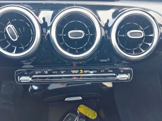 Mercedes-Benz CLA Mercedes-Benz CLA-Klasse Shooting Brake Automaat, 180 Luxury Line Virtueel, Navigatie,panoramadak,airco,cruise,parkeersensoren,stoelverwarming, - afbeelding nr 18