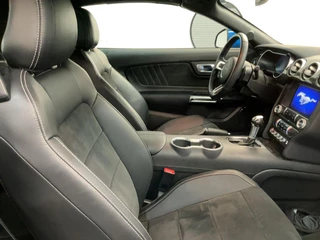 Ford Mustang Ford Mustang Convertible 5.0 V8 GT | 450pk | 7.500KM! | Volledig Dealer onderhouden EU versie (zie papieren) | Adaptive cruise control | Achteruitrijcamera - afbeelding nr 12