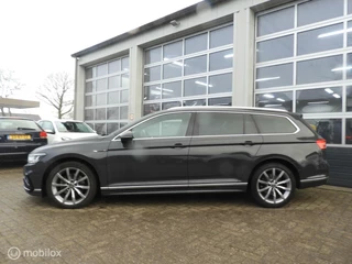 Volkswagen Passat Volkswagen Passat Variant 1.5 TSI R-Line Business + - afbeelding nr 4