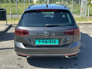Volkswagen Passat Volkswagen Passat VARIANT 1.4 TSI GTE PHEV | HUD | Digitaal | PDC | Camera - afbeelding nr 18