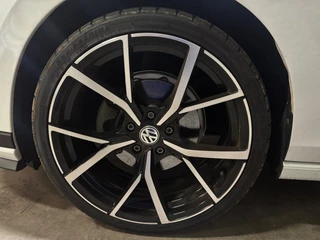 Volkswagen Golf Volkswagen Golf 1.5 eTSI R-Line - afbeelding nr 6