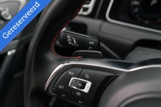 Volkswagen Golf Volkswagen Golf 2.0 TSI GTI Performance Pano DSG Alcantara - afbeelding nr 26