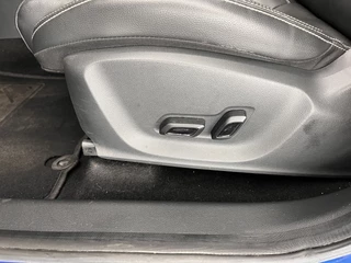 MG ZS EV MG ZS EV MG Luxury 45 kWh (INCL-BTW) *PANO | FULL-LEATHER | CCS-FASTLOADER | KEYLESS | NAVI-FULLMAP | ADAPTIVE-CRUISE | CAMERA | HEATED-SPORT-SEATS | CARPLAY | BLINDSPOT | DAB | LANE-ASSIST | 17