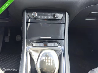 Opel Grandland X Opel Grandland X 1.2 Turbo / 2018 / 1ste Eigenaar / Zuinig / Meeneemprijs / - afbeelding nr 16
