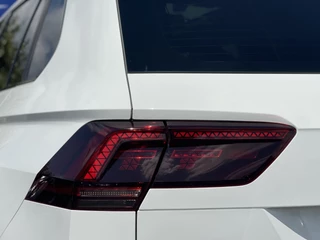Volkswagen Tiguan Volkswagen Tiguan 1.4 TSI ACT R-Line | Pano | Trekhaak | Leder | LED | DAB+ | CarPlay | 20 inch - afbeelding nr 34