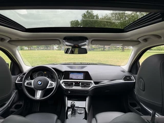 BMW 3 Serie BMW 3-serie Touring 320d High Executive Edition Mild-Hybrid - afbeelding nr 14