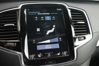 Volvo XC90 Volvo XC90 T8 Recharge AWD R-Design | Longe Range | Panoramadak | Stoelverwarming | BLIS | Trekhaak | Harman / Kardon | Glossy Black | Keyless - afbeelding nr 55