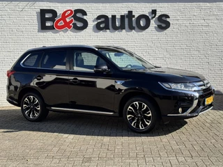 Mitsubishi Outlander Mitsubishi Outlander 2.0 PHEV instyle+ Adaptive cruis control Climate control Leder Stoel-/ stuurverwarming - afbeelding nr 34