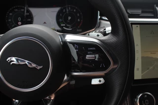 Jaguar F-PACE Jaguar F-PACE 2.0 P400e PHEV R-Dynamic S / 360Camera / Leder / Virtual Cockpit / 19'' / Blackpack / DAB / Stoelverwarming / Cruise Control - afbeelding nr 31