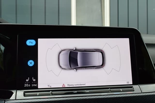 Volkswagen Golf Volkswagen Golf 1.0 TSI Life Business Rijklaarprijs-Garantie Navigatie led Airco Apple carplay Sfeer verlichting - afbeelding nr 25