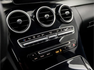 Mercedes-Benz C-Klasse 279Pk Automaat (NAVIGATIE, LUCHTVERING, LEDER, STOELVERWARMING, ELEK SPORTSTOELEN, GETINT GLAS, CAMERA, SFEERVERLICHTING) - afbeelding nr 9
