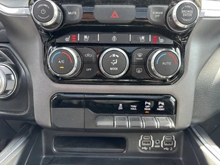 Dodge Ram 1500 Dodge Ram 1500 5.7 V8 4x4 Laramie Sport 2022 LPG Panoramadak - afbeelding nr 24